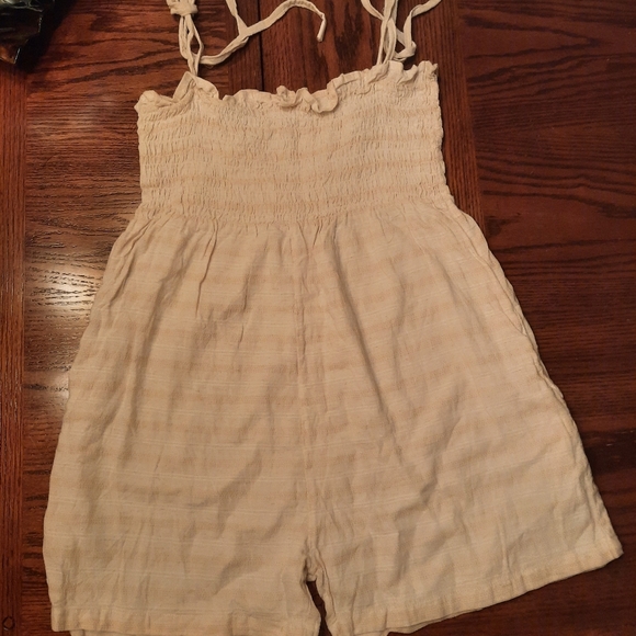 M/L Oakie the Label RIPPLE ROMPER - Picture 2 of 4